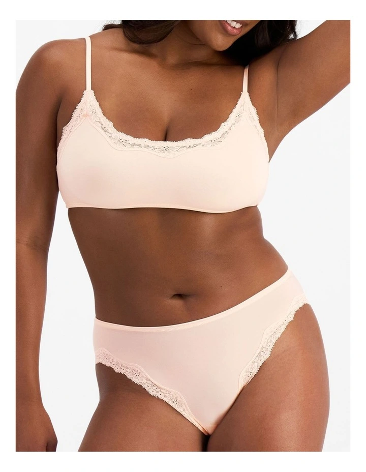 Bases Flex Lace Bikini in Pretty Thing image 4