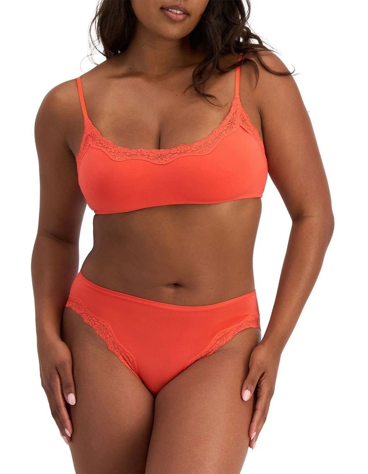 Bases Flex Lace Bikini in Pomodoro image 4