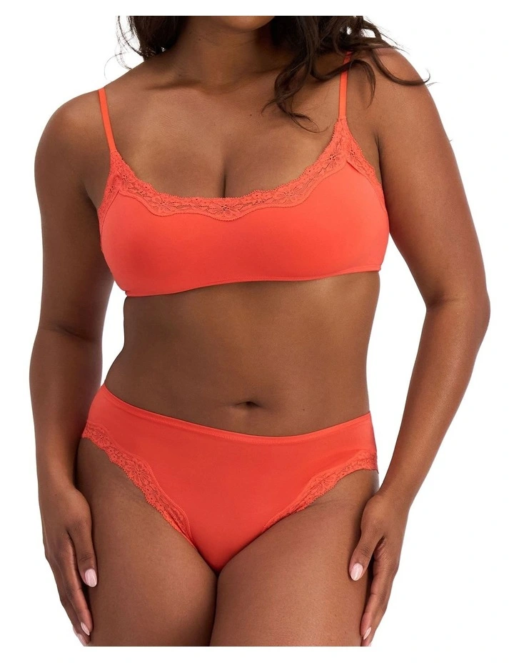 Bases Flex Lace Bikini in Pomodoro image 4