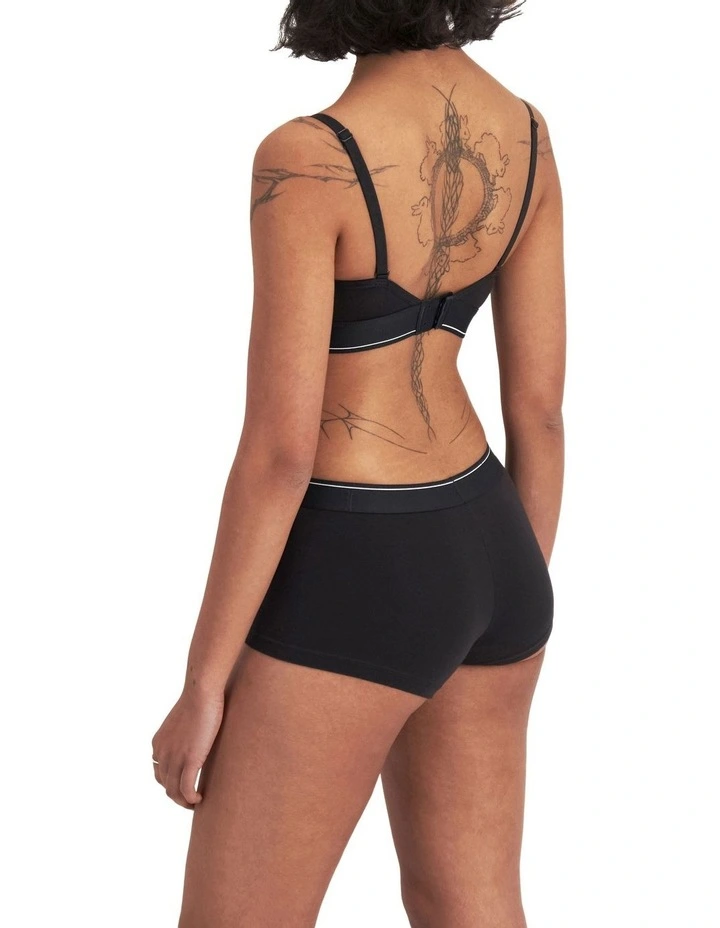Originals Shortie in Black image 2