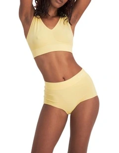 Seamless Full Brief in Pannacotta Delight