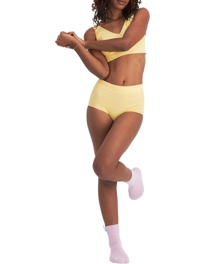 Seamless Full Brief in Pannacotta Delight image 4