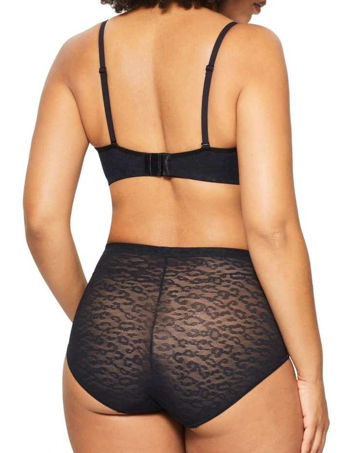Lace Supreme Bralette in Black image 4