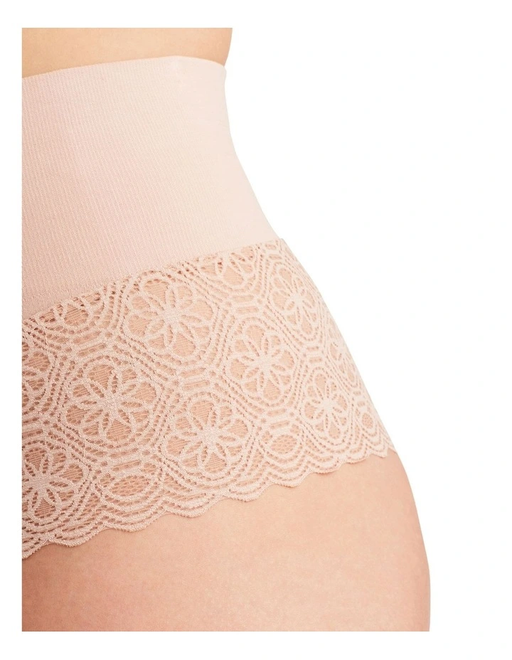 Bamboo & Lace Waisted Thong in Mahogany image 4