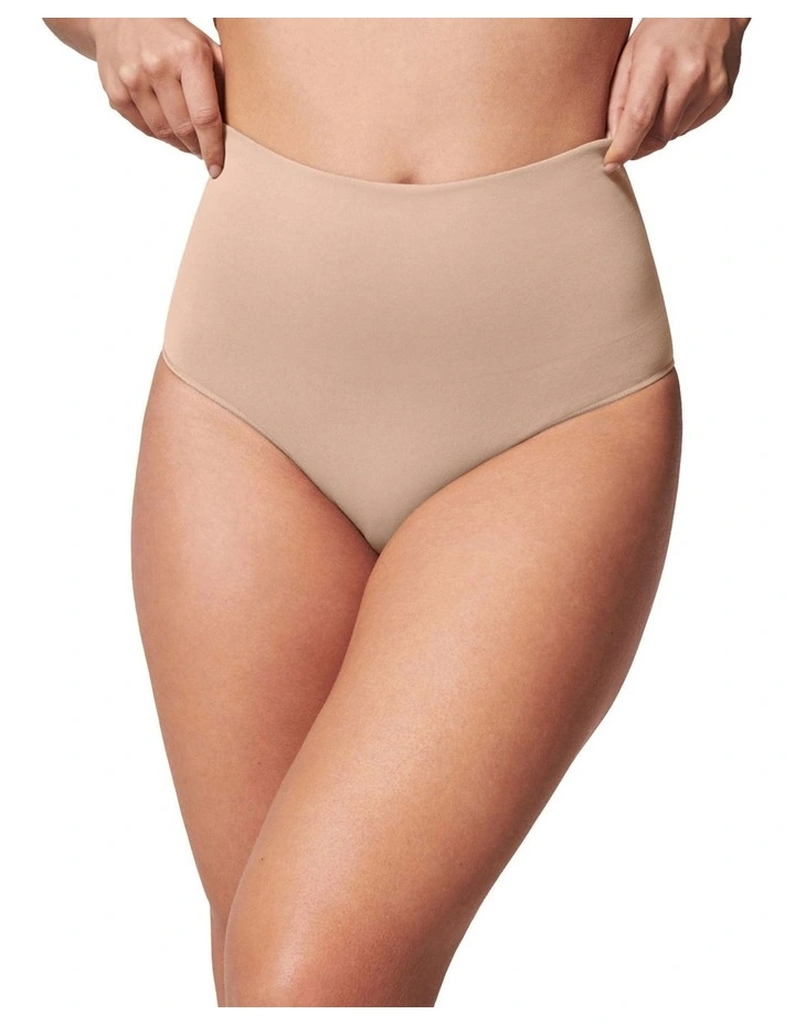 Shape™ Extraordinary Brief in Toasted Oatmeal image 1