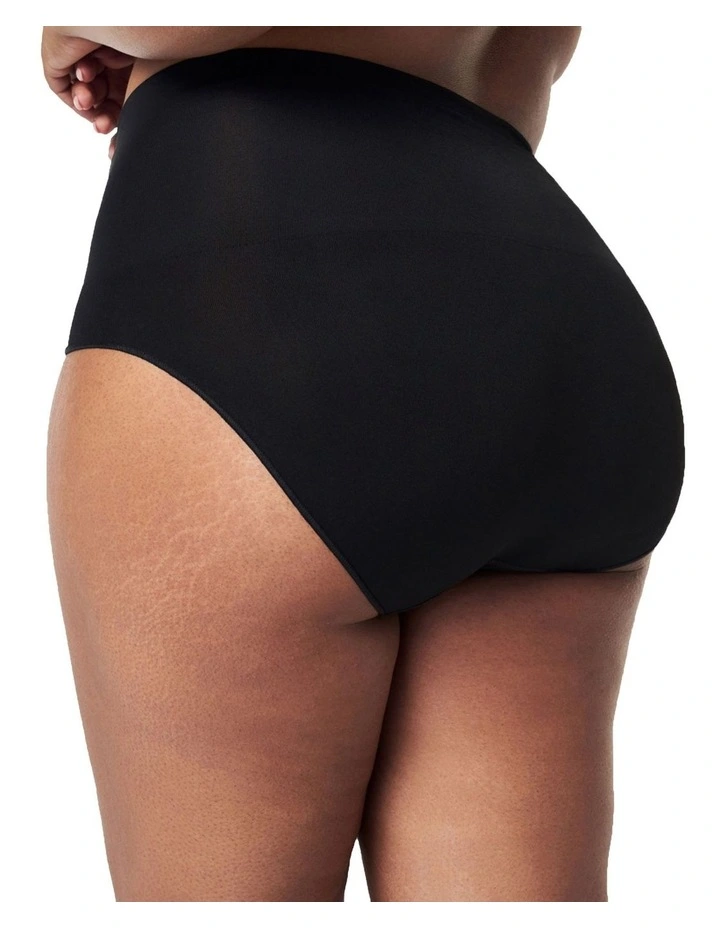 Shape™ Extraordinary Brief in Very Black image 2
