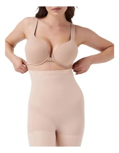 Scuplt Seamless Power High-waisted Mid-thigh Short In Beige