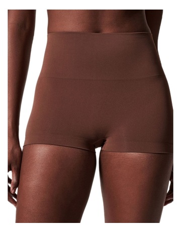 Chestnut Brown colour