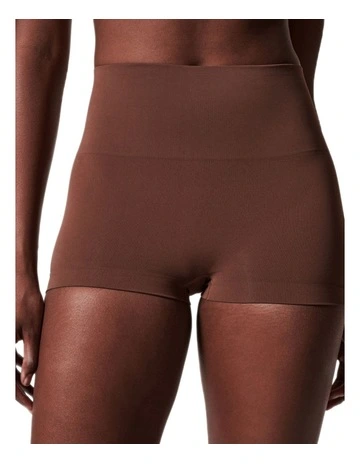 Shape™ Extraordinary Boyshort in Brown