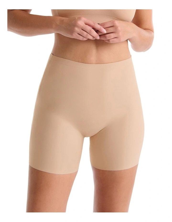 Smooth Silhouettes Low Back Short in Praline image 1