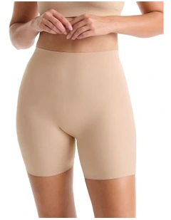 Thinvisible Cotton Waisted Short in Sandstone
