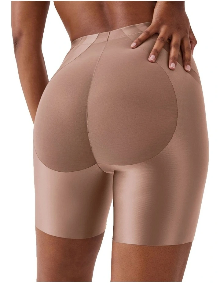 Shape Booty-Lifting Mid-Thigh Short image 5