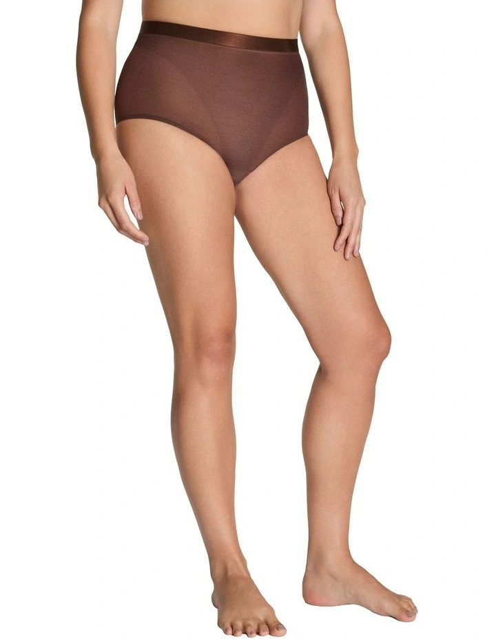 Supersmooth SheerSense Cheeky Hipster in Brown image 4