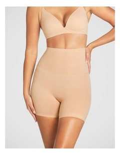 Complete Grip Waisted Short in Nude