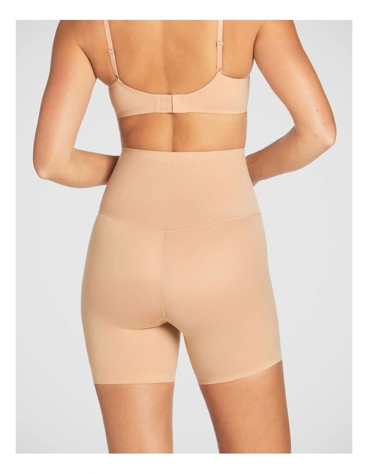 Complete Grip Waisted Short in Nude image 3