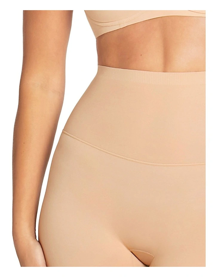 Complete Grip Waisted Short in Nude image 4