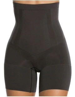 Scuplt Oncore High-waisted Mid-Thigh Short in Black