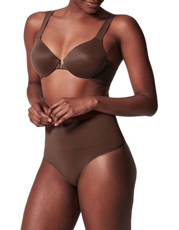 Chestnut Brown colour