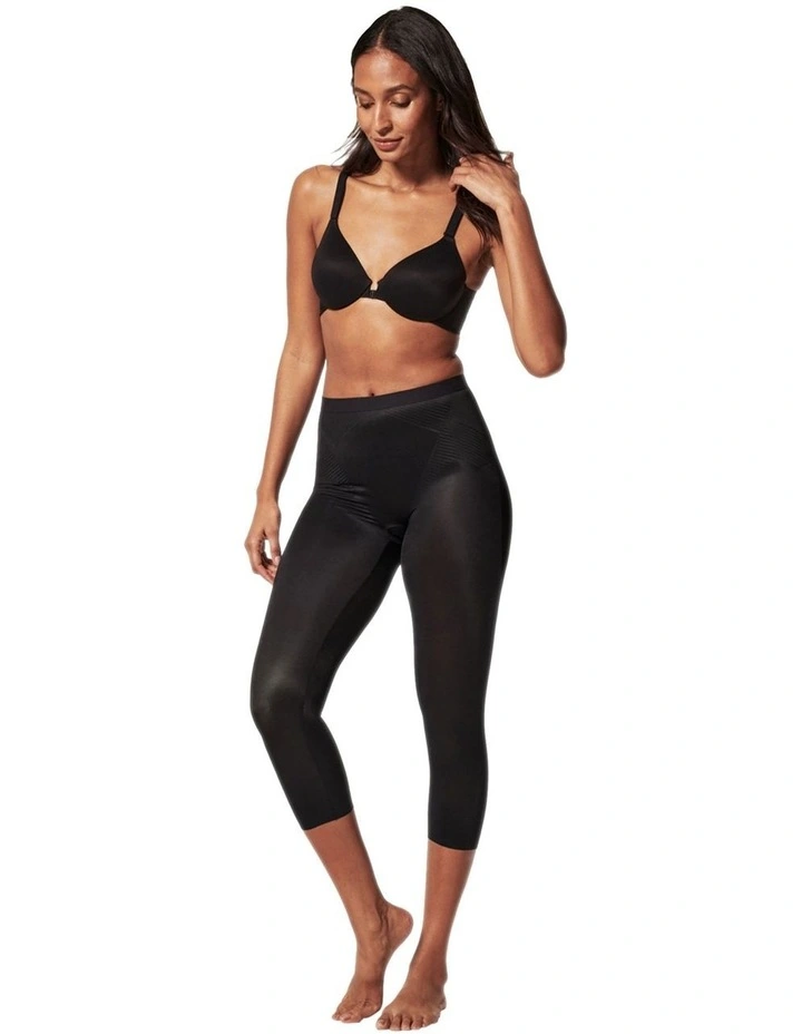 Shape Invisible Capri in Black image 4