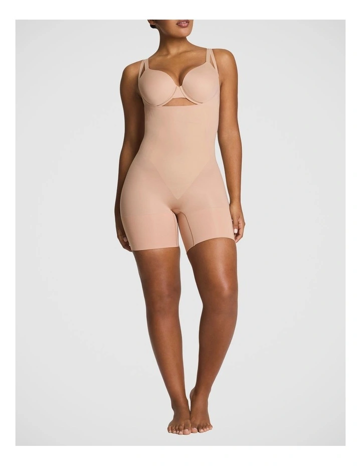 SPANXsculpt Gofigure-Open Bust Mid Thigh Bodysuit image 4