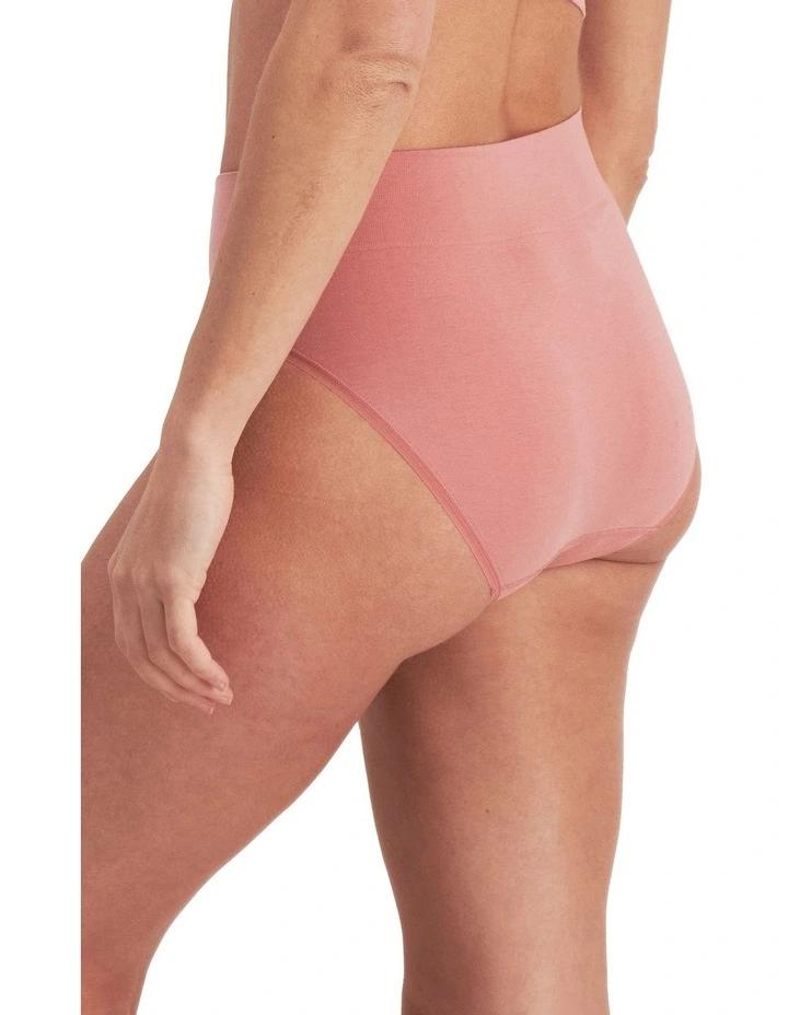Hi Cut Skimmies in Pink image 2