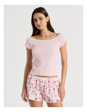 Pink colour