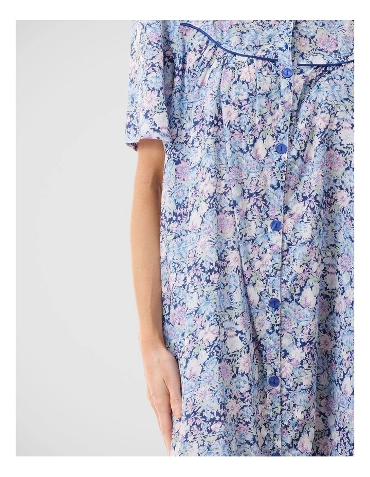Brunchcoat in Navy Floral Print image 3