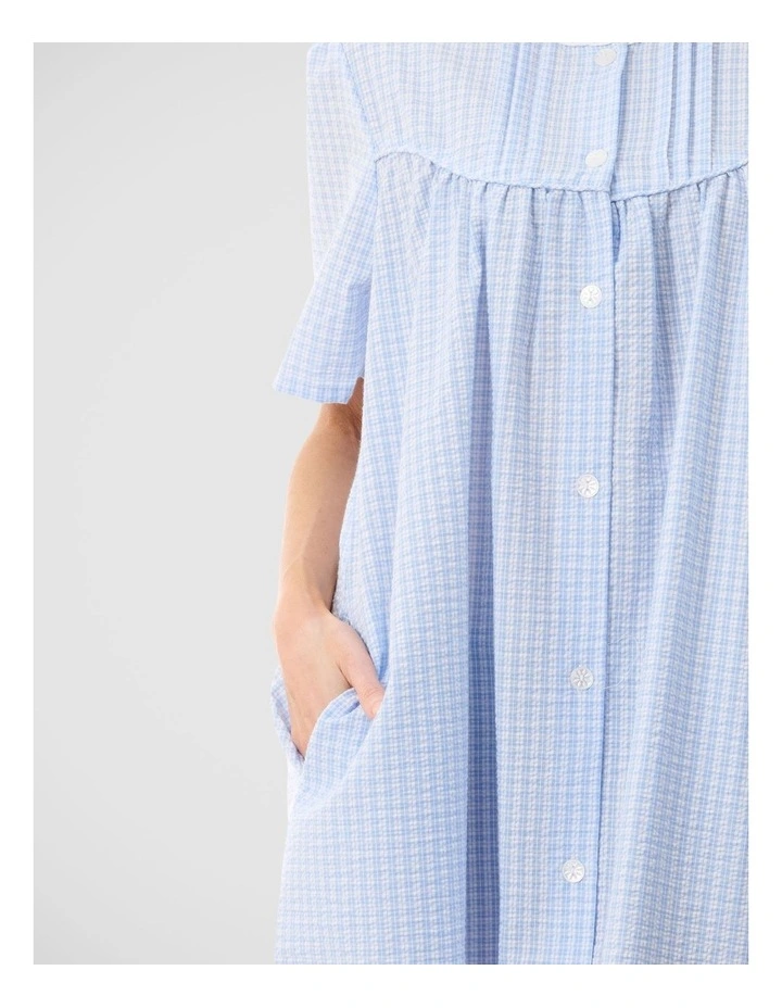 Brunchcoat in Blue Check Print image 3