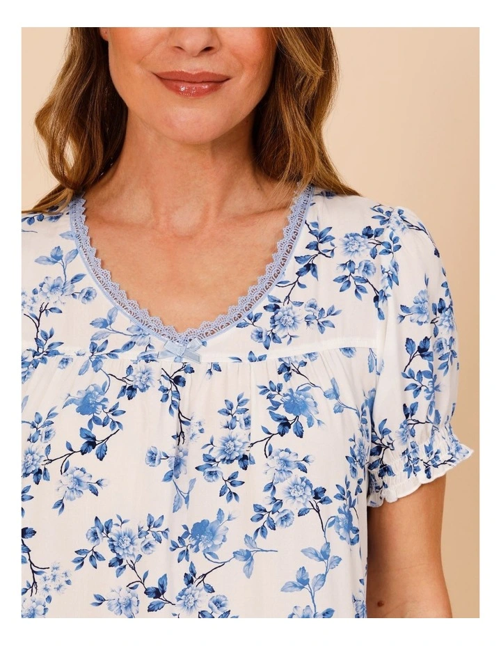 Timeless Woven Puff Sleeve Nightie in Winding Floral Print image 3