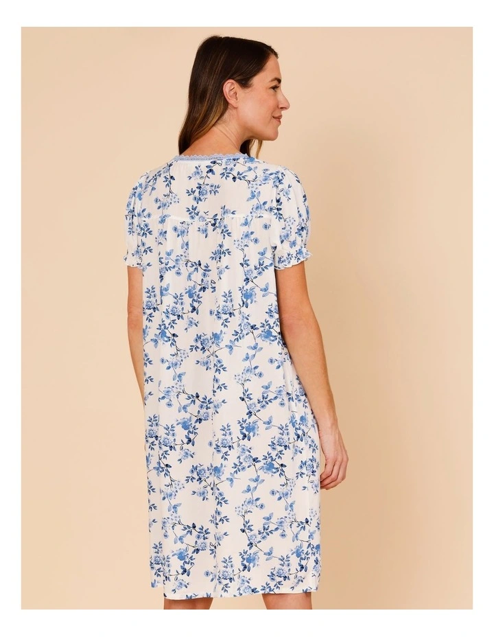 Timeless Woven Puff Sleeve Nightie in Winding Floral Print image 4