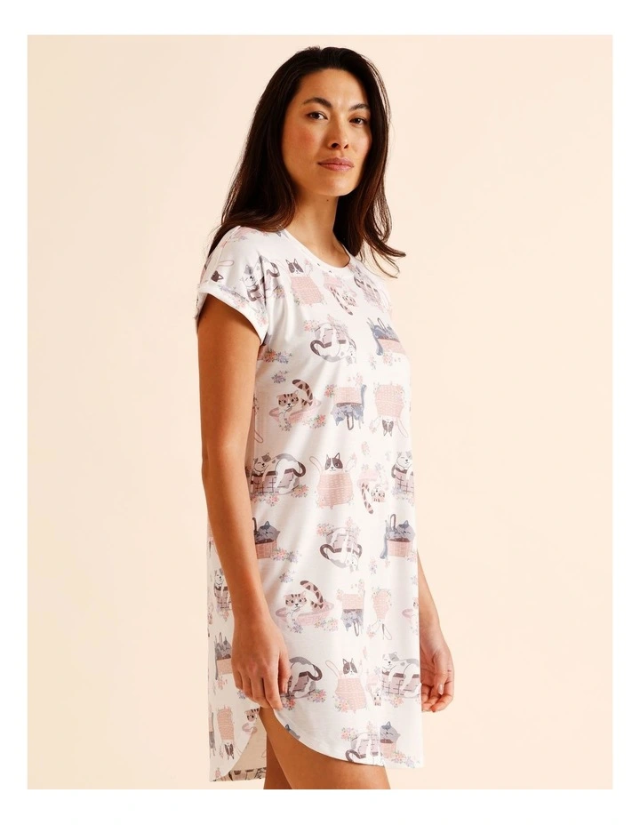 Everyday PVE Short Sleeve Nightie in Picnic Cats Print image 2