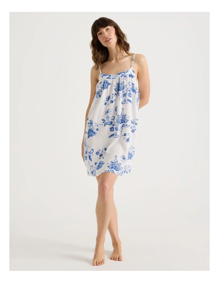 Viscose Chemise in White Floral Print image 1