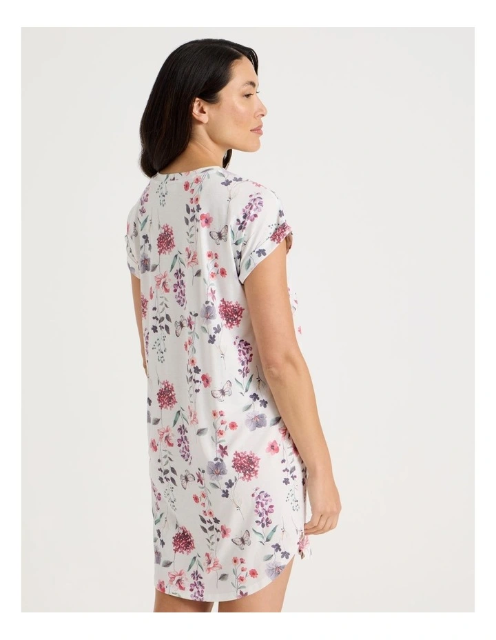 Short Sleeve Nightie in White Floral Print image 5