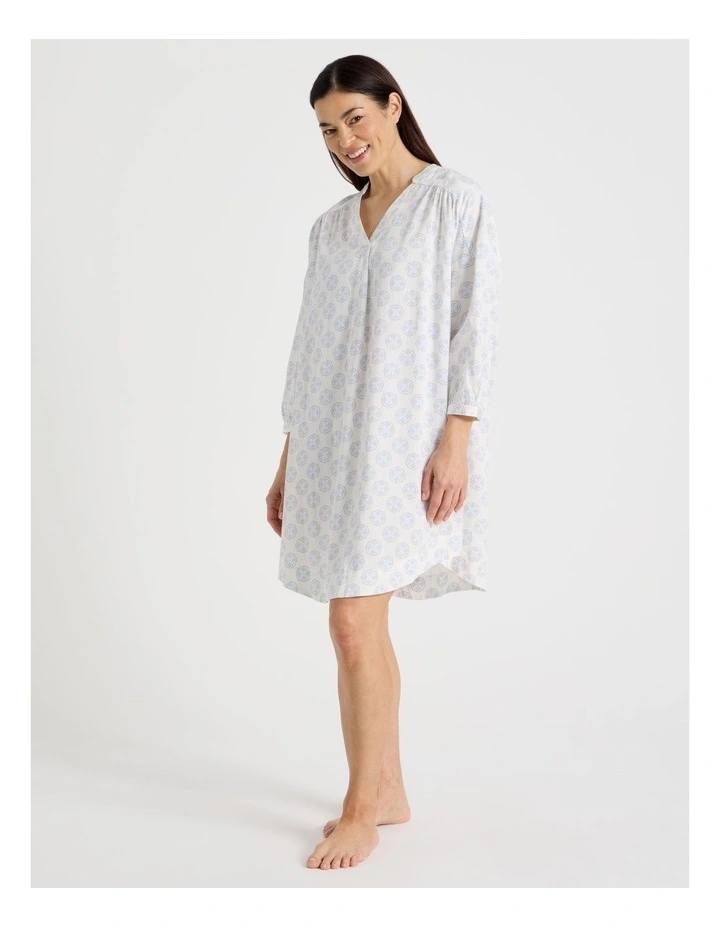 Relax Woven 3/4 Sleeve Long Nightie in White Medallion Print image 3