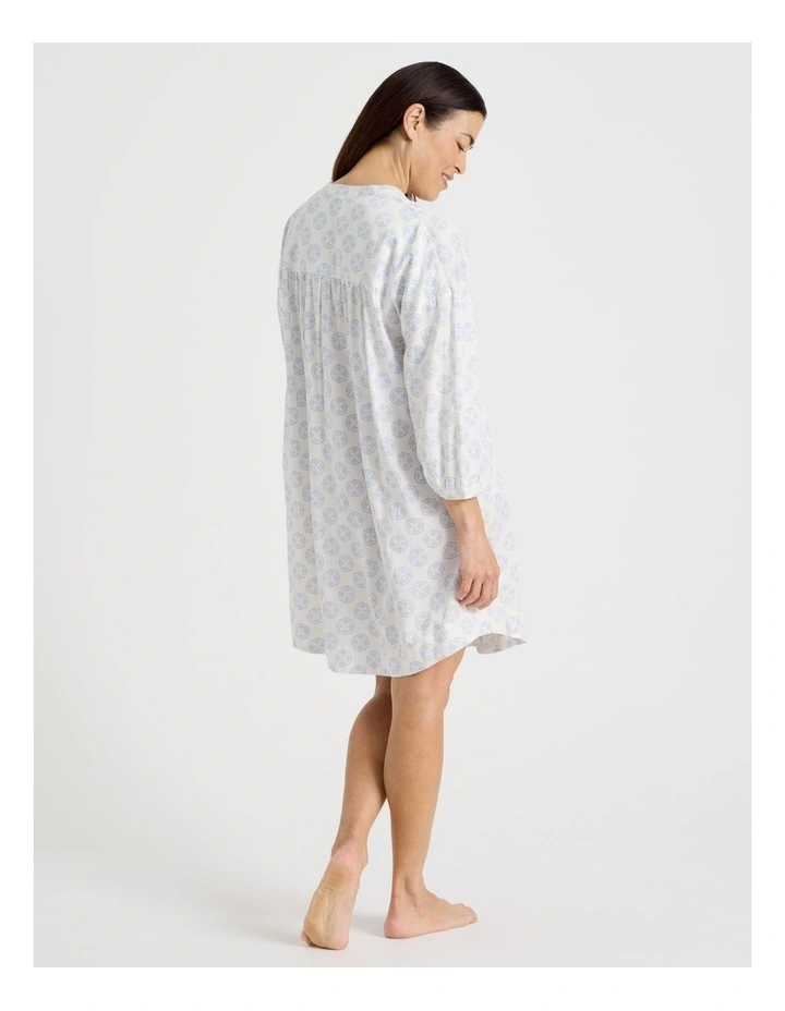 Relax Woven 3/4 Sleeve Long Nightie in White Medallion Print image 6