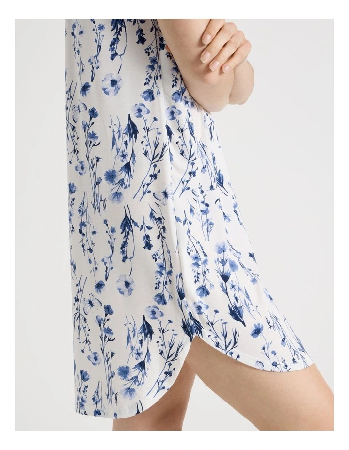 Cuff Nightie in Floating Floral Print image 5