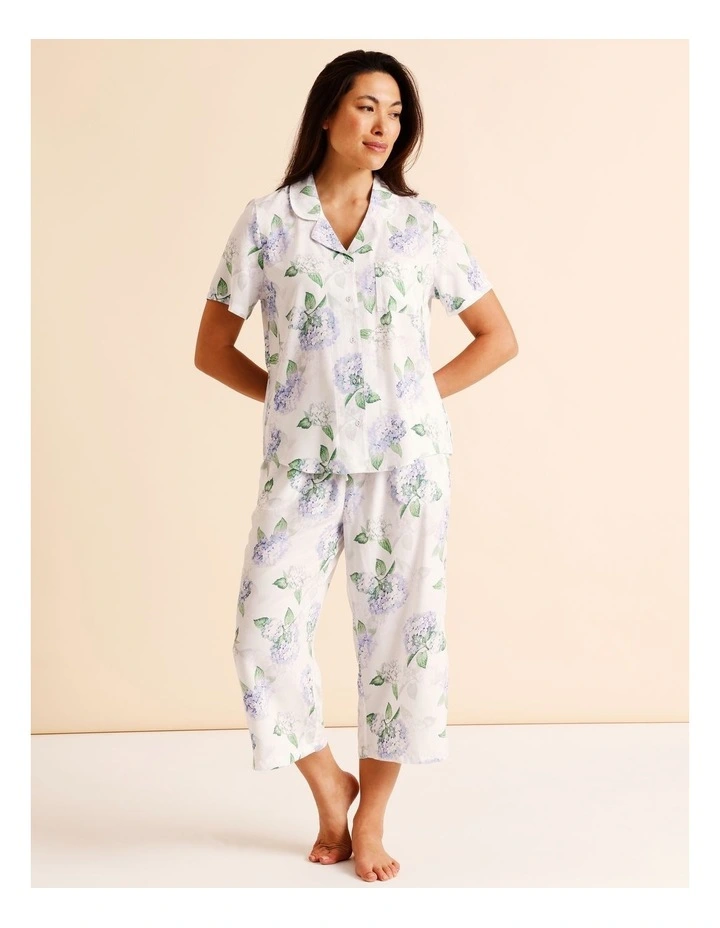 Serene Woven Short Sleeve Wide 3/4 Pant PJ Set in Hydrangea Floral Print image 3