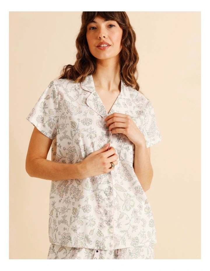 Core Cotton Short Sleeve 3/4 Pant PJ Set in Soft Paisley Print image 2