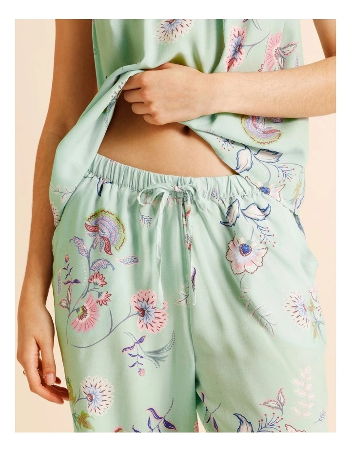 Serene Woven Cami 3/4 Set in Pistachio Paisley Print image 3