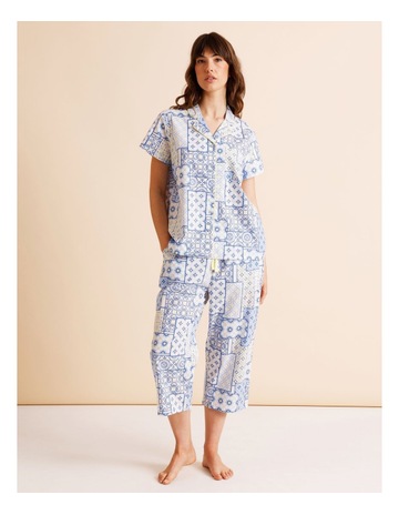 Blue Tiles Print colour