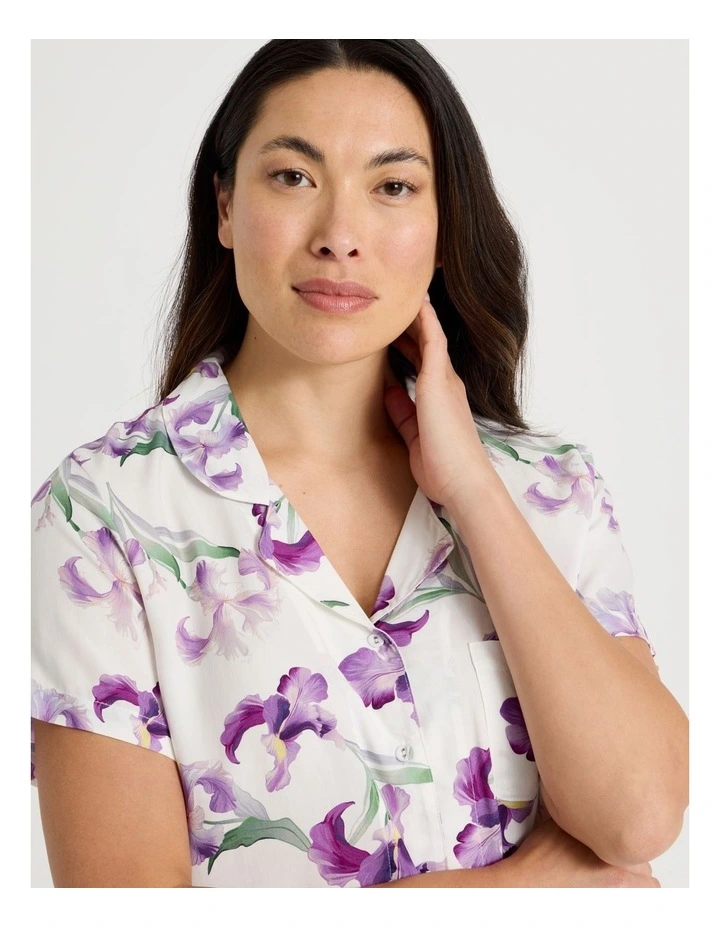 Serene Woven Short Sleeve Pyjama Set in Iris Floral Print image 3