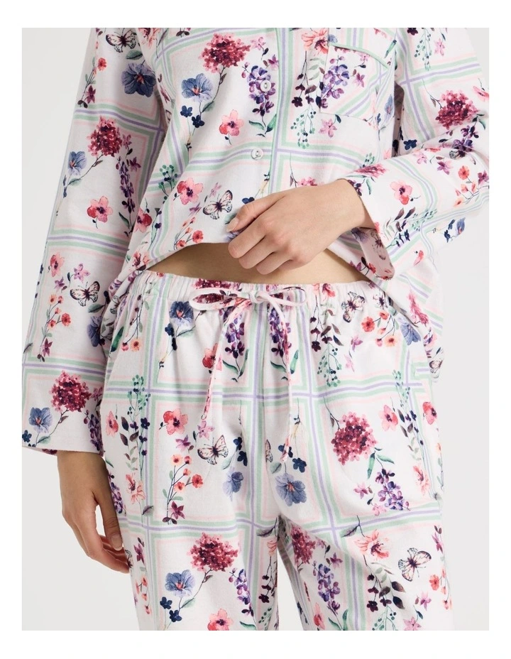 Flannelette Pyjama Set in Floral Grid Print image 5