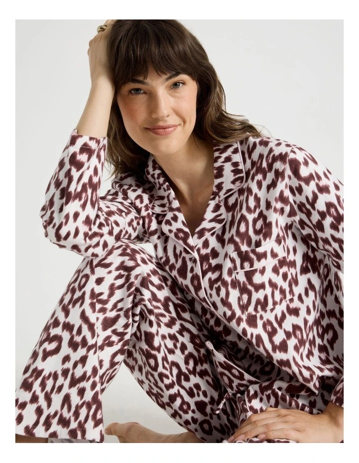 Flannelette Pyjama Set in Sleeping Cats Print image 2
