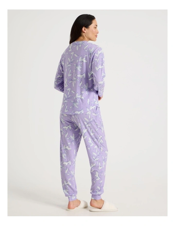 Long Sleeve Cuff Pant Pyjama Set in Foliage Outline Print image 5