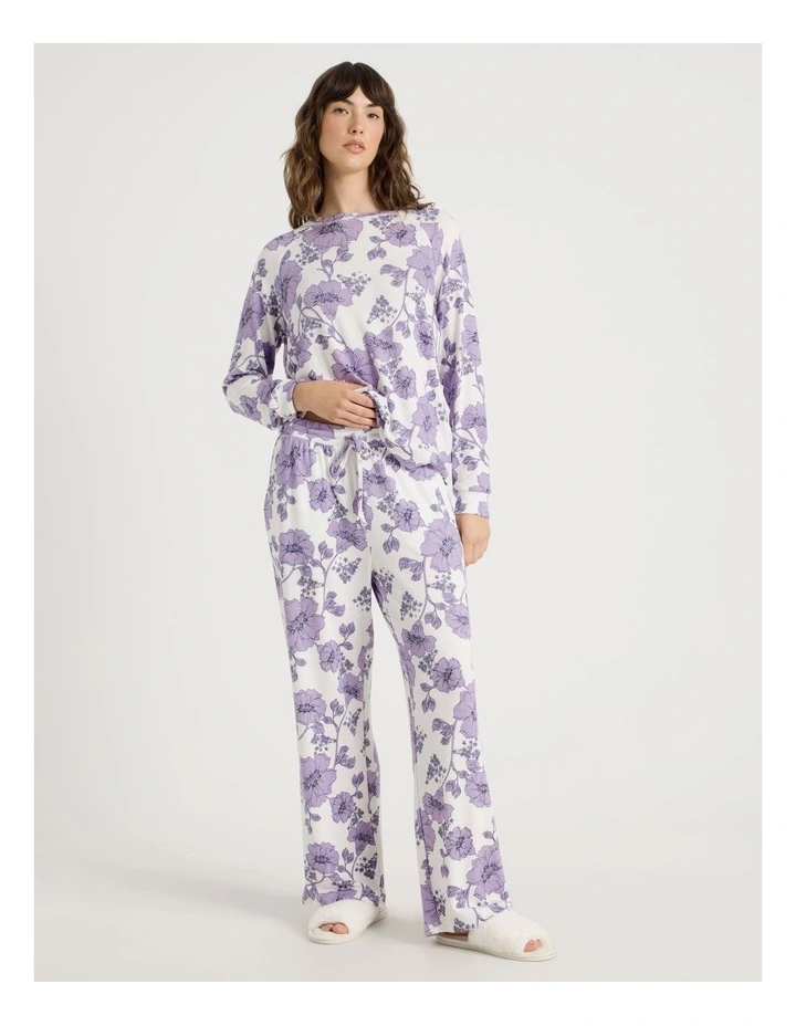 Cosy Brushed Knit Jersey Long Sleeve Wide Pant Pyjama Set in Lilac Floral Outline Print image 3