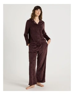 Cosy Fleece Long Sleeve Button Up Pyjama Set in Raisin Debossed Heart Print