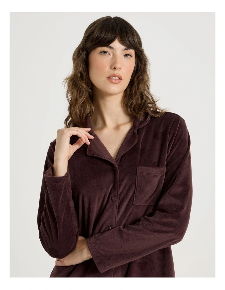 Cosy Fleece Long Sleeve Button Up Pyjama Set in Raisin Debossed Heart Print image 2