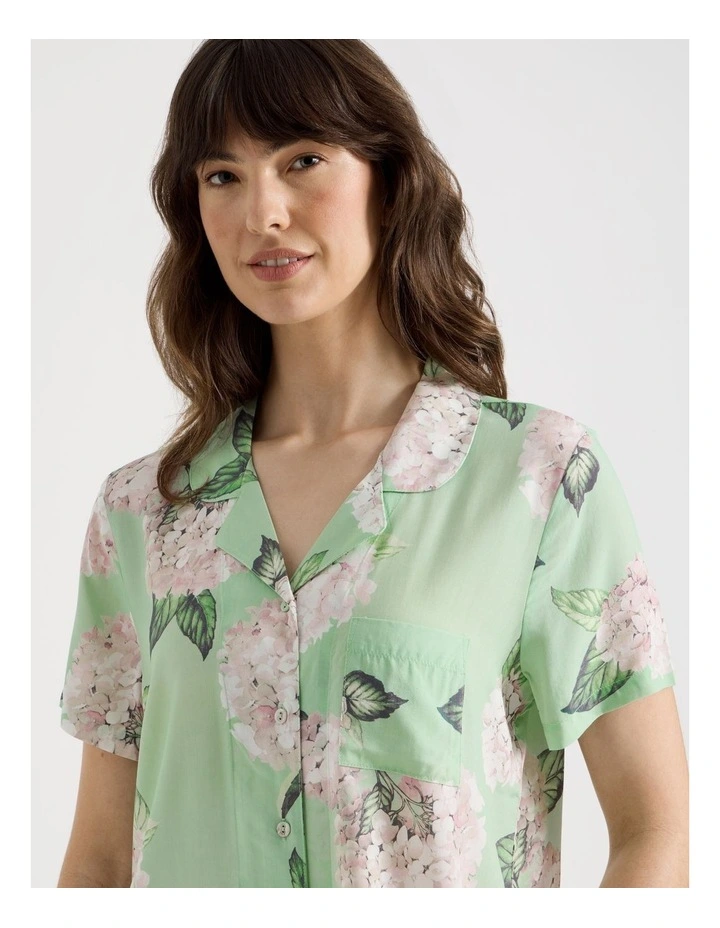 Woven Viscose Short Sleeve 3/4 Pant Pyjama Set in Mint Hydrangea image 2