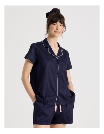 Navy colour