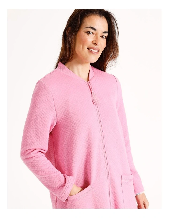 Mid-Length Quilted Jacquard Zip Robe in Rose image 2